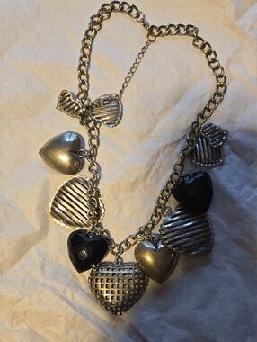 Statement Heart Charm Necklace in Silver and Black🖤PRE LOVED